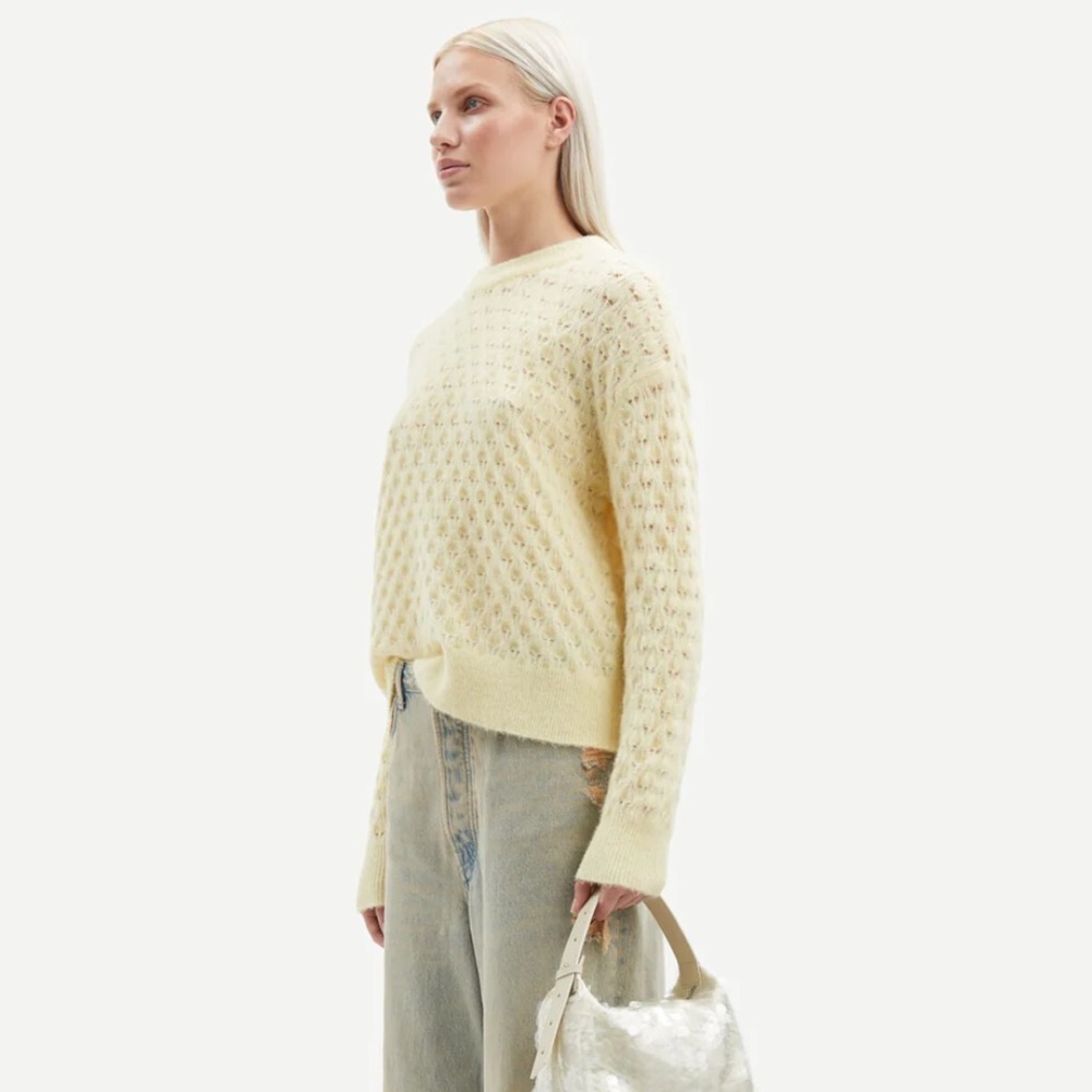 SAMSOE yellow crew neck sweater alpaca wool blend Size Small